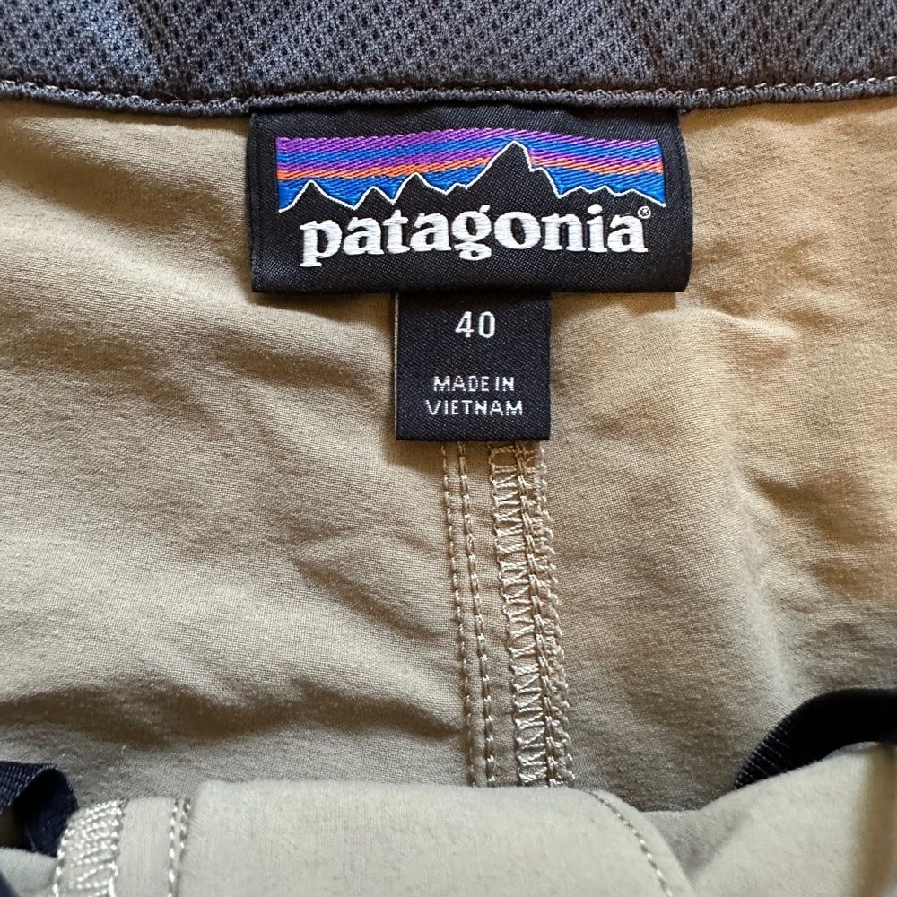 Patagonia Men’s Quandary Shorts Hiking Outdoors Lightweight  Size 40 - Picture 6 of 6